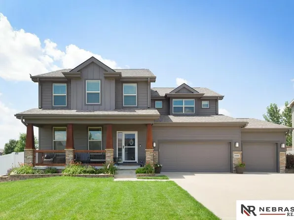 15002 S 20th St, Bellevue, NE 68123