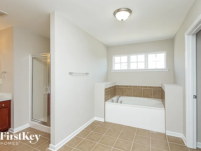 176 Darbys Run Ct — Photo 9