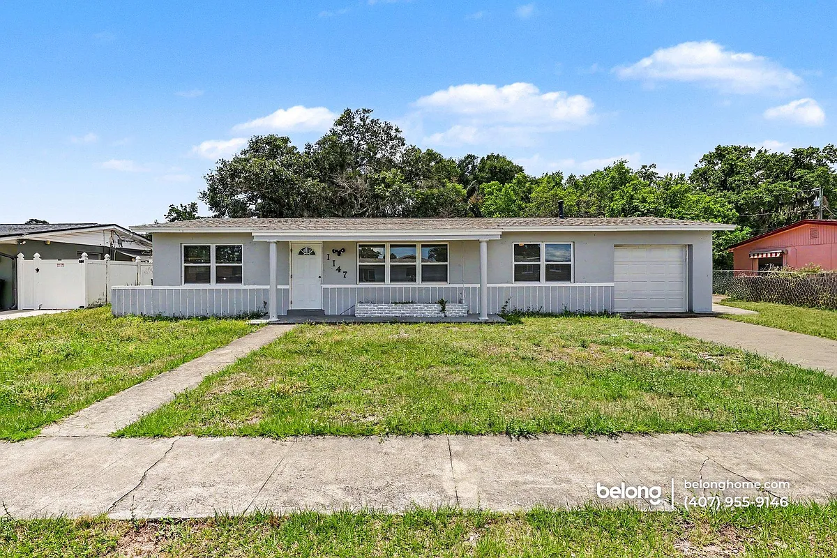 Building Photo - 1147 Manatee Dr