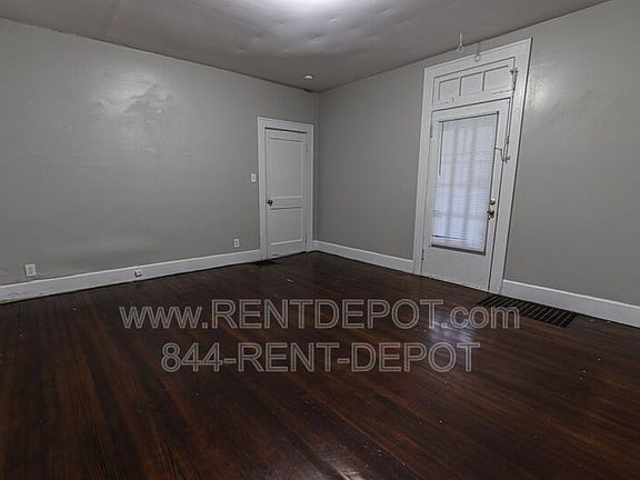 3rd image of 1304 N Heidelbach Ave