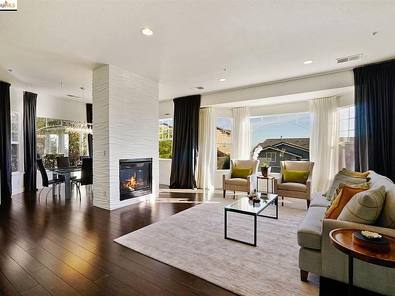 5th image of 30034 Woodthrush Pl