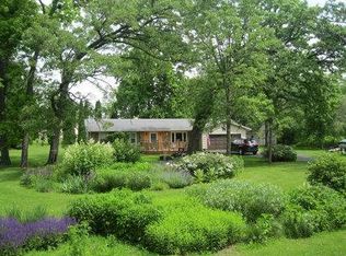 32612 Seidel Dr, Burlington, WI 53105