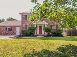 1016 Foxmoor Dr, Clarksville, TN