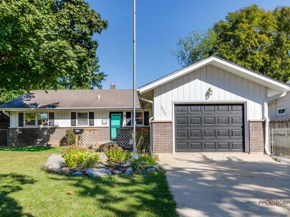 2722 Audrey Ave, Waukegan, IL 60087