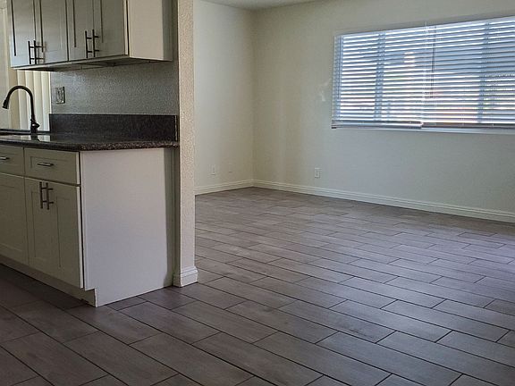 2nd image of 630 E Main St APT D