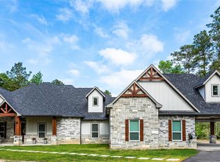 123 Branding Iron Rd, Huntsville, TX 77340