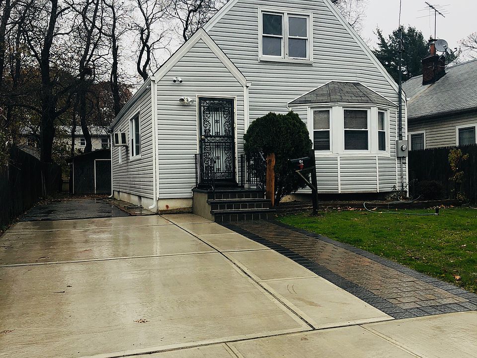 1st image of 91 W Marshall St