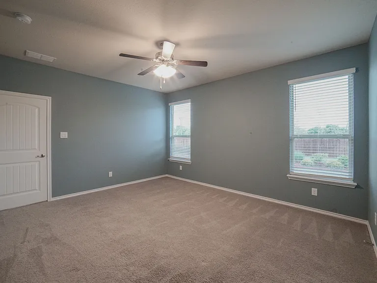 4004 Stone Trail Dr — Photo 11