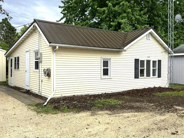 325 N Wabasha, Plainview, MN 55964