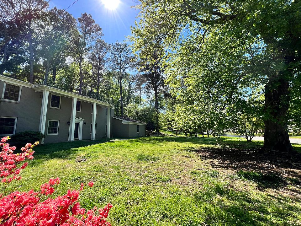 1st image of 3528 Regalwoods Dr