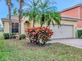 6829 Carolyn Way, Lake Worth, FL 33463