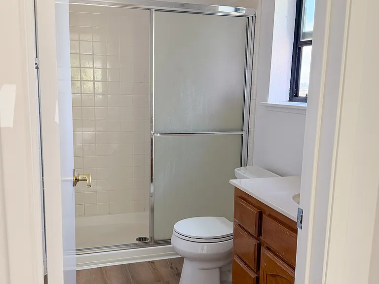 104 Oak Ct — Photo 13