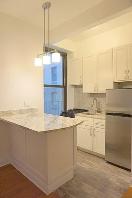 Rented by Compass | media 4