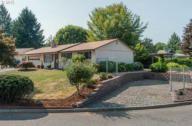 1st image of 3702 NE 151st Ave