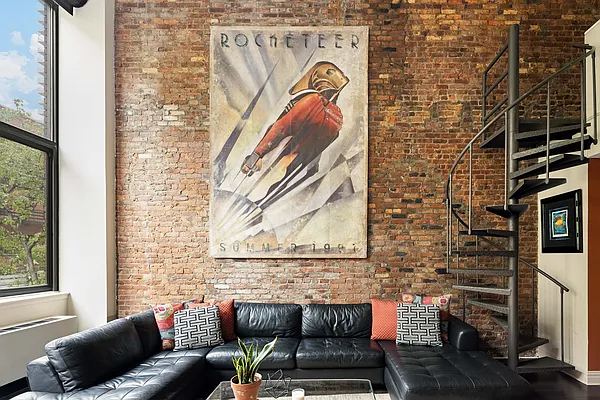 Living room, photo 2