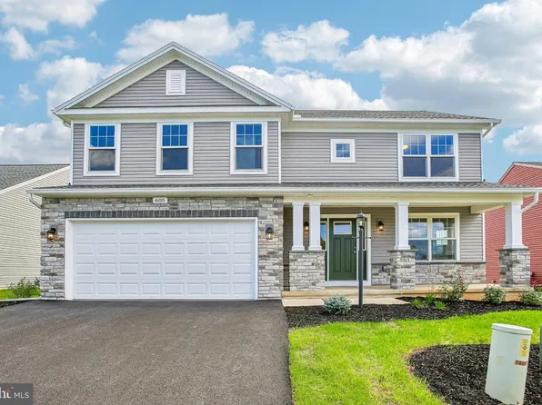 605 Exeter Ln, Shippensburg, PA 17257