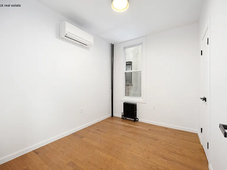 1730 Stanhope St #GF — Photo 6