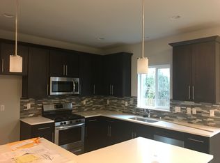 1203 150th Street Southwest U, Lynnwood, WA 98087