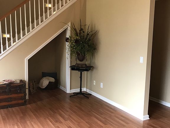 2nd image of 1124 Ben Hill Blvd