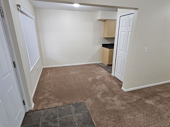 5th image of 39499 Harrison Bay Ct