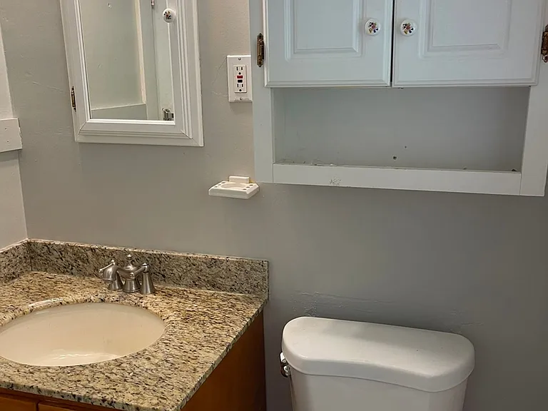 1539 Central Ave #C — Photo 7