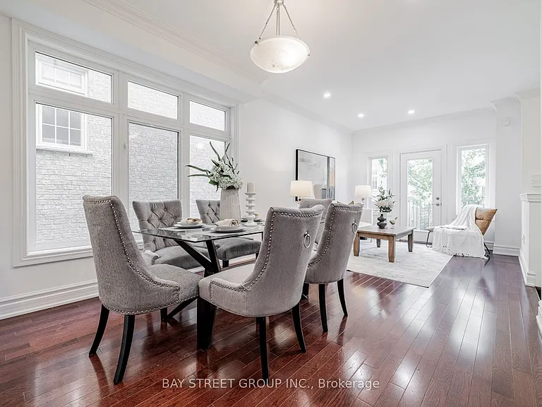 35 William Poole Way — Photo 10