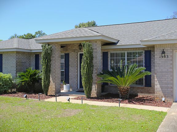 3rd image of 1953 Amhurst Ct