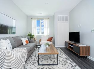 30 Southfield Ave, Stamford, CT 06902