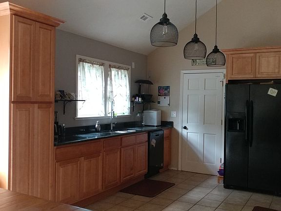 Kitchen_left side post reno