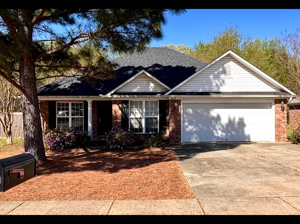 1065 French Dr, Conway, AR 72034