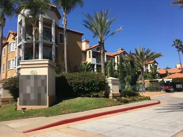 2050 Camino De La Reina Unit 205, San Diego, CA 92108