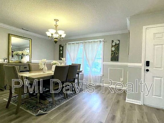 3rd image of 11814 Lindsey Lake Dr