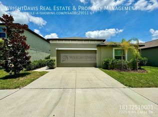 7025 King Creek Dr, Sun City Center, FL 33573
