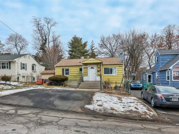 37 Karnell Street, Spring Valley, NY 10977