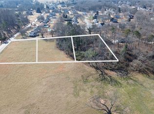 106B Omega Ln, Piedmont, SC 29673