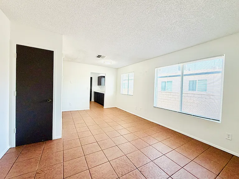 Sentinel Villas Tucson — Photo 9
