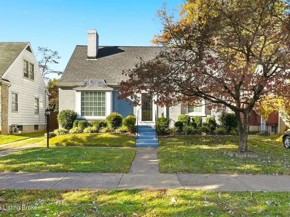 4217 Briarwood Rd, Saint Matthews, KY 40207