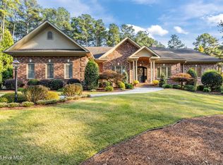 11 Whithorn Court, Pinehurst, NC 28374