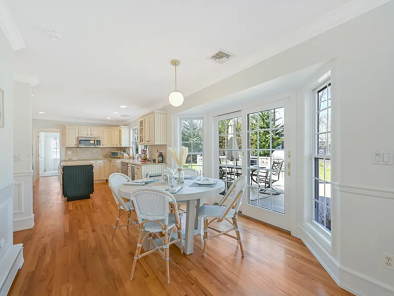 19 Eastbrook Rd — Photo 15