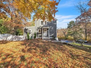 305 Denver St, Springfield, MA 01109