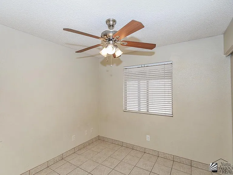 1740 S 48th Way — Photo 8