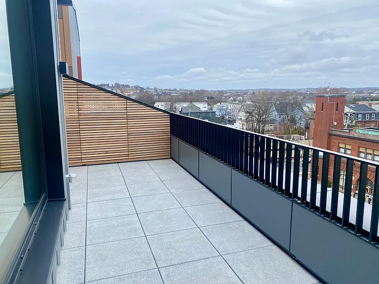 154 Broadway #502 — Photo 14