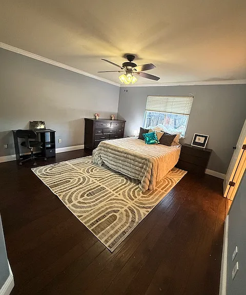 9820 Tiberias Ct — Photo 4