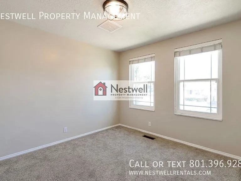 1059 N 175 E — Photo 11
