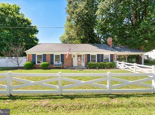 117 Oakwood Rd, Edgewater, MD 21037