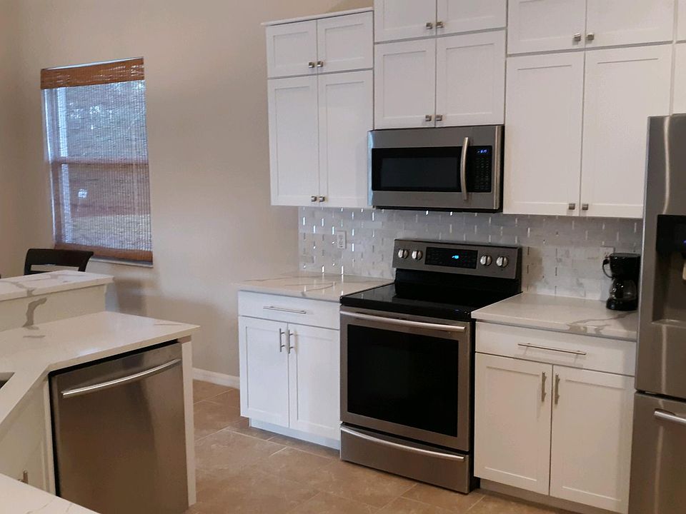 1st image of 12752 Aston Oaks Dr