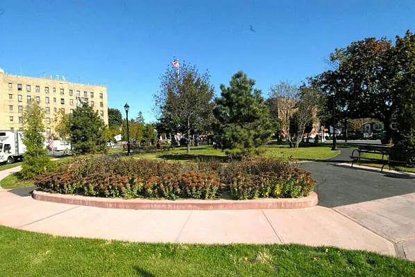 Rented by Brooklyn Vertical Inc. | media 9