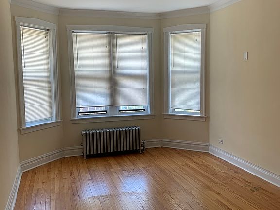 3rd image of 3134 N Kimball Ave #1G