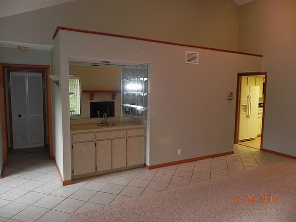 3rd image of 2850 Countrybrook Dr APT 16