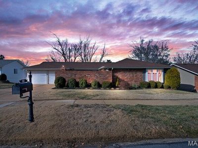 371 Greenmore Dr, Ballwin, MO, 63011